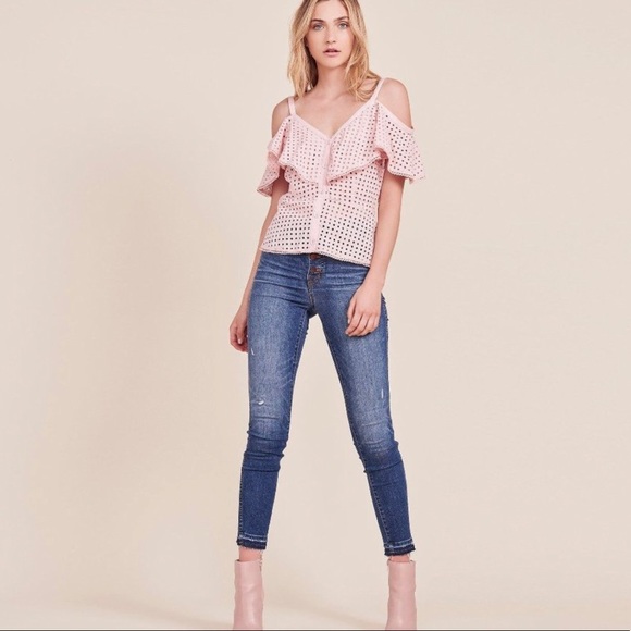 BB Dakota Tops - BB Dakota Pink Arletta Eyelet Top Medium NWT New